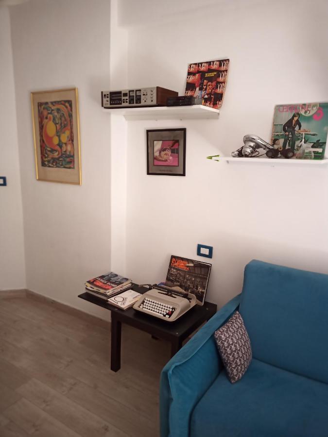 Grand F2 60Mq Centre Antibes, Proche Plages, Commerces, 2 Balcons, Parking, Train, Bus, Deco Vintage, Pet Friendly, Ideal Famille Ou 1-2 Couples Εξωτερικό φωτογραφία