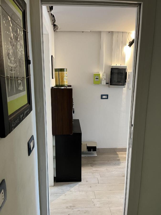 Grand F2 60Mq Centre Antibes, Proche Plages, Commerces, 2 Balcons, Parking, Train, Bus, Deco Vintage, Pet Friendly, Ideal Famille Ou 1-2 Couples Εξωτερικό φωτογραφία